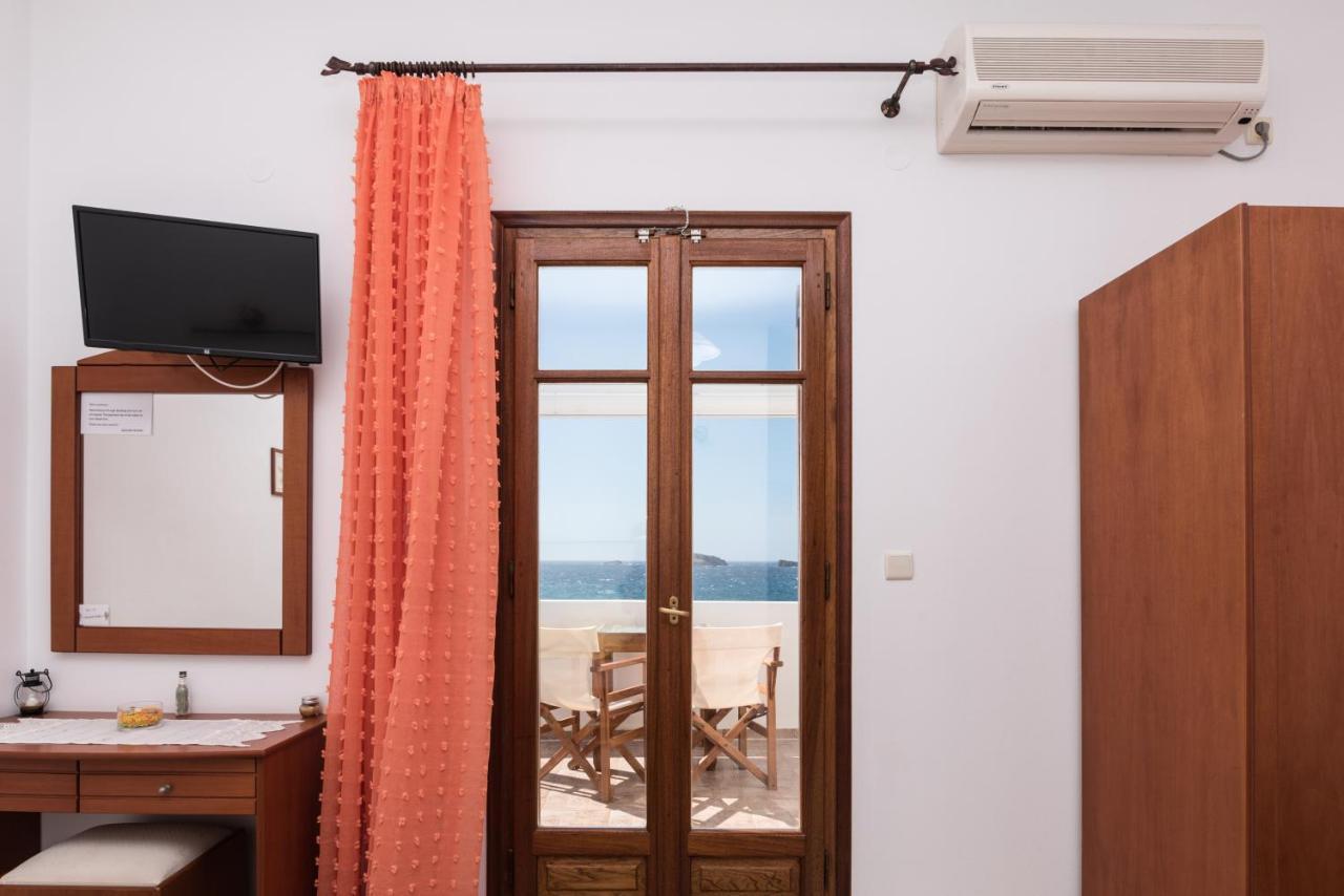 Hotel Vesleme à Pachaina Extérieur photo
